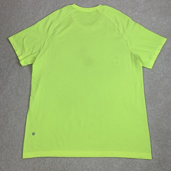 Lululemon Metal Vent Tech T Shirt Men Size XL Neon Green Yellow Gym Workout - Picture 6 of 16
